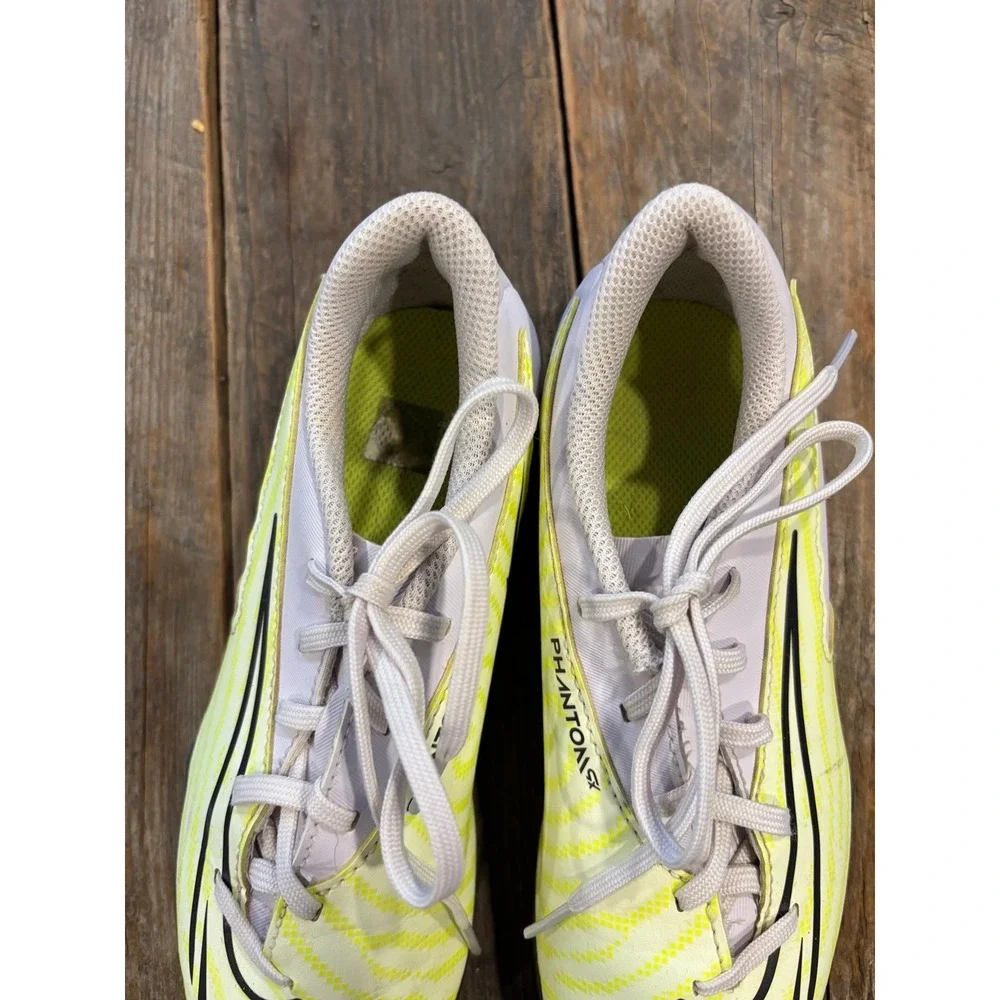 Nike phantom Soccer‎ Cleats
